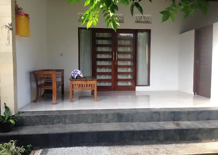 Moning House Bed & Breakfast *